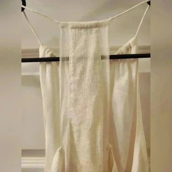 Haute Hippie Halter Keyhole Off-White Top Tank Size Small #G204 - Picture 5 of 7
